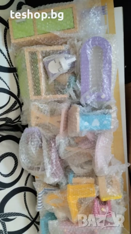 Детска дървена къща ГОЛЯМА ИГРАЧКА с мебели 100% реалистична произведена в Германия, снимка 12 - Образователни игри - 50952070