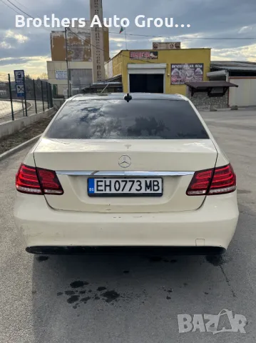 Mercedes-Benz E200 Facelift 2013 г. - Бартер, снимка 4 - Автомобили и джипове - 48901228