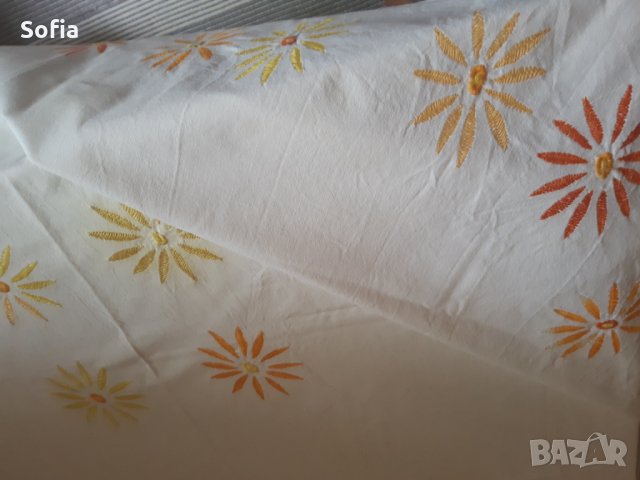 Старинни много голями покривки с апликации и ръчна бродерия-50-60те, снимка 15 - Антикварни и старинни предмети - 33883012