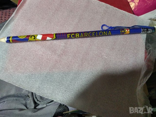 FC Barcelona молив, сувенир, снимка 1 - Други ценни предмети - 37001538