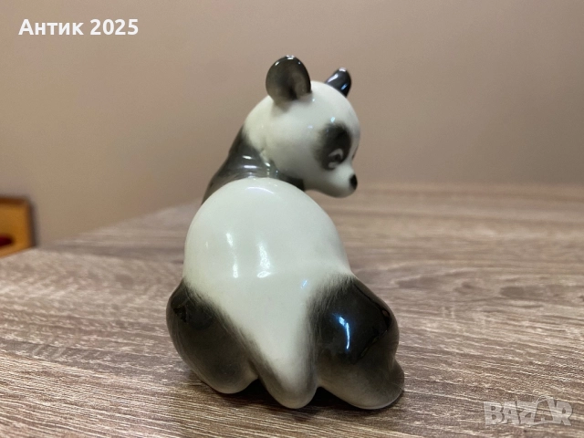 Порцеланова статуетка „Панда“ ЛФЗ, снимка 4 - Антикварни и старинни предмети - 51974281