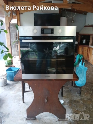 Фурна за вграждане Indesit