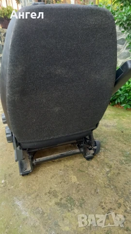 Шофьорска седалка за ситроен джъмпер ,рено 2015г, снимка 2 - Части - 48364364