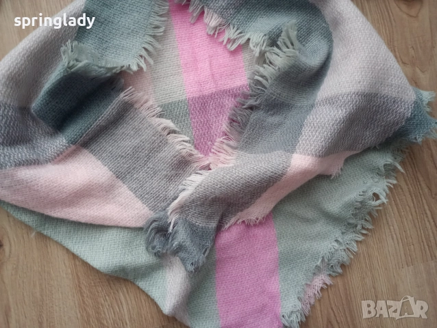 Дамски шал/шалове, ръкавици, шапка/ шапки, различни модели и цен, снимка 5 - Шалове - 52505702