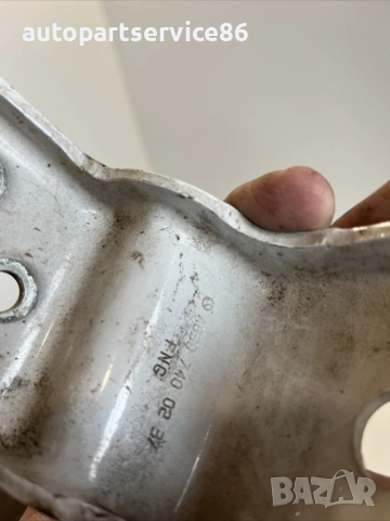 Панта за задна дясна врата бяла заден волан за Mercedes Vito W639 (2003-2009) A6397400237, снимка 2 - Части - 54205783