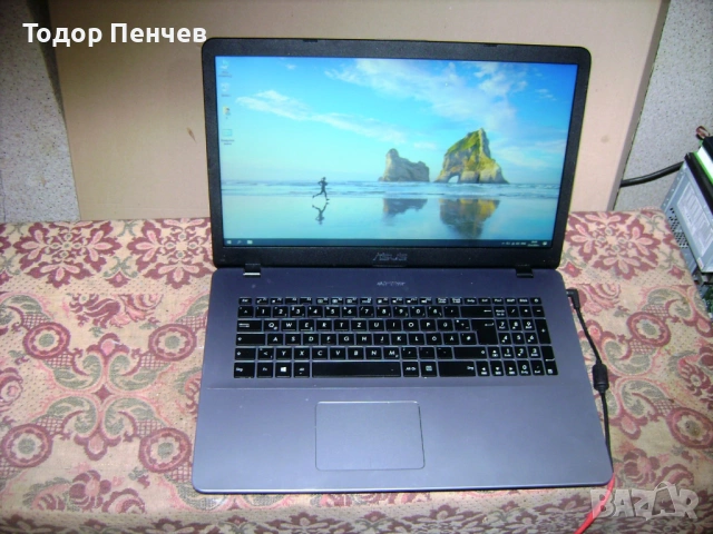 Asus - 17 инча, 8 GB RAM DDR4, 512 GB SSD, снимка 3 - Лаптопи за дома - 54314773