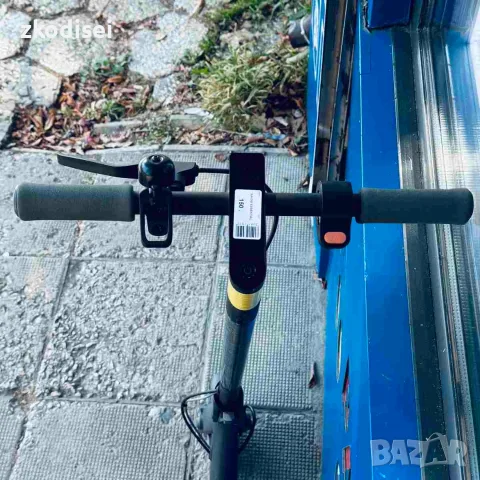 Електрическа тротинетка XIAOMI ESSENTIAL, снимка 2 - Скутери и тротинетки - 56433165