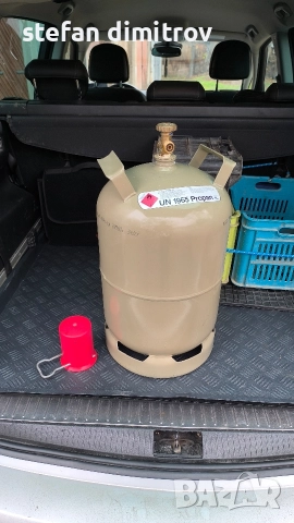 газова бутилка за битова газ с ъглов кран 11килограма 