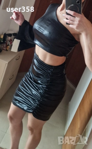 Ефектна черна рокля