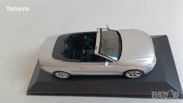 Метален, колекционерски модел на Audi A5 Cabriolet, снимка 4 - Коли, камиони, мотори, писти - 54010420