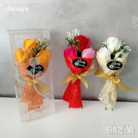 5539 Изкуствен букет рози в кутия