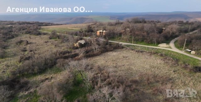 Имот с панорамни гледки и пространство за проект – 5749 кв.м в с. Долна Златица, близо до Велико Тър