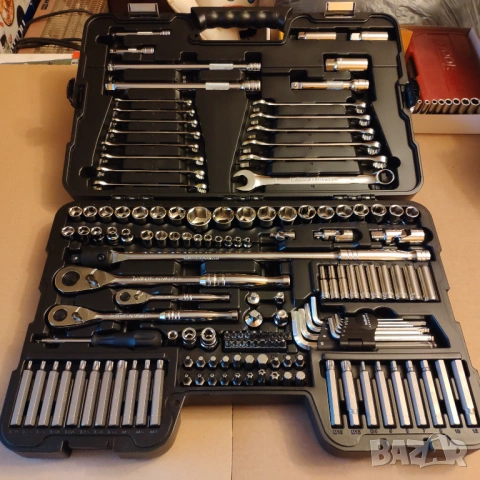 Halfords Advanced 150части 1/4 3/8 1/2 гедоре /гидория къси дълги вложки ключове комплект, снимка 4 - Куфари с инструменти - 52920145