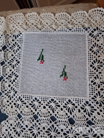 Българска бродерия - тишлайфер, снимка 8 - Други - 52323546