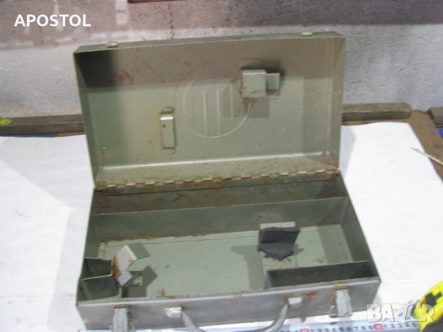 Метален куфар кутия, снимка 2 - Куфари с инструменти - 51478049