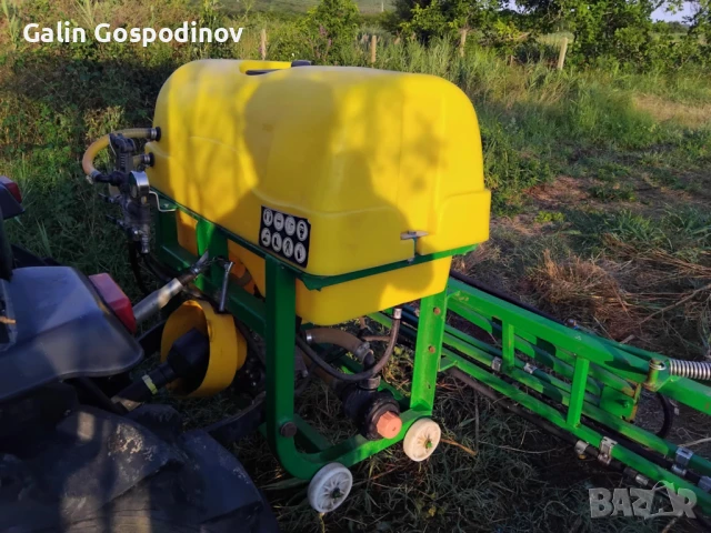 Навесна щангова пръскачка 200 литра за трактор, снимка 4 - Селскостопанска техника - 51110078