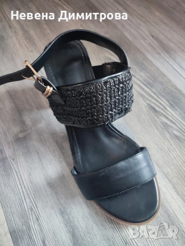 Черни сандали с дървен ток - размер 37, снимка 2 - Сандали - 54213766