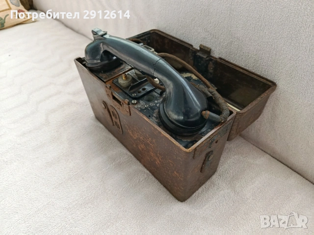 стар немски военно-полеви телефон - WEHRMACHT - WWII - 1944г, снимка 3 - Антикварни и старинни предмети - 51856623