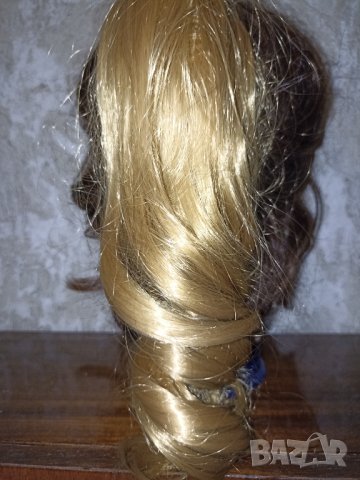 Медено руса  чуплива/ перука/ опашка с шнола , снимка 5 - Аксесоари за коса - 38349505