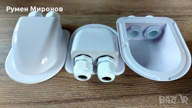 Продавам розетки за кабели, стопер за врата на кемпер и каравана 