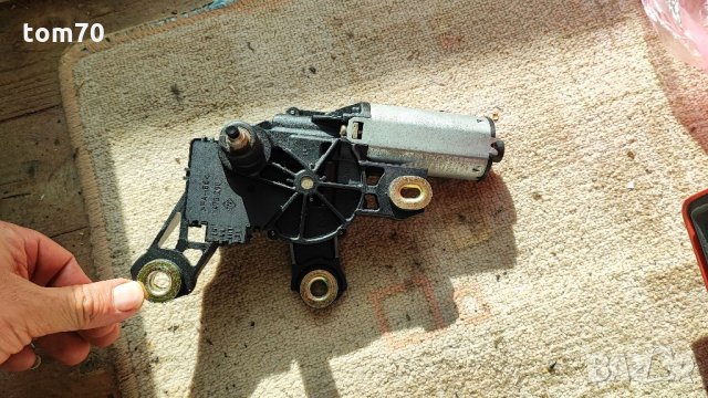 Audi A4 1.8 ADR 125кс на части, снимка 18 - Автомобили и джипове - 20781889