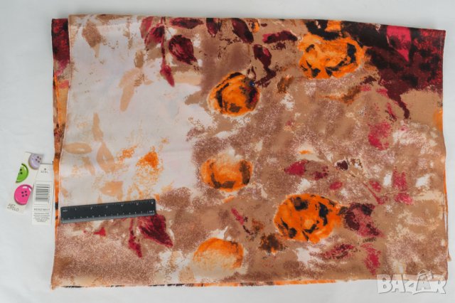 Дамски шал в оранжево и кафяво с ефектен принт Art of polo, снимка 3 - Шалове - 42650845