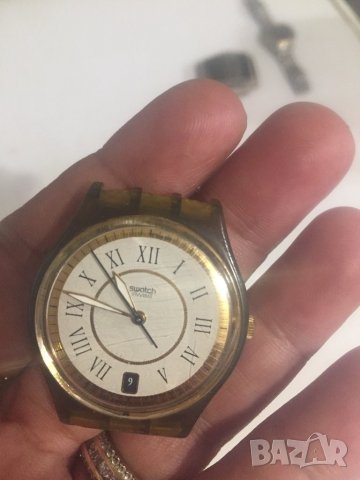 Часовник Swatch Не е тестван , снимка 2 - Антикварни и старинни предмети - 30238128