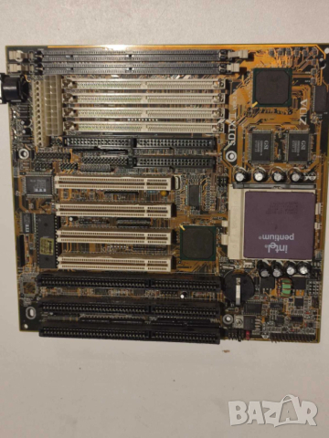 Платка Tomato soket 7 с процесор Pentium 166 от ретро компютър