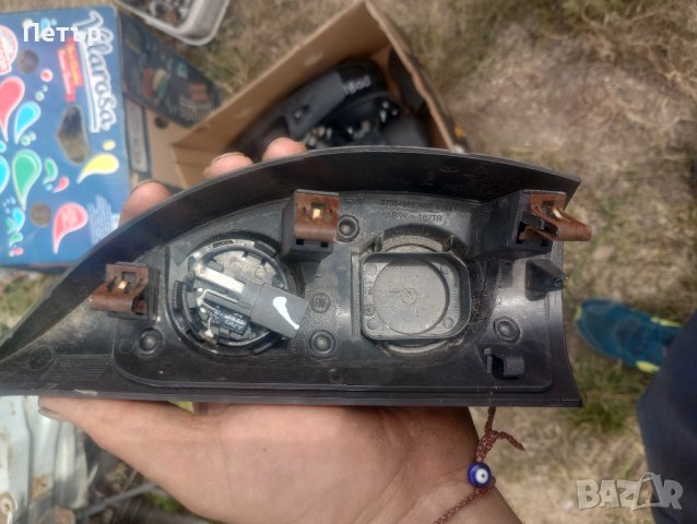 Дясно триъгълно капаче за врата Фиат добло след 2010 Опел комбо Д, снимка 2 - Части - 42370134