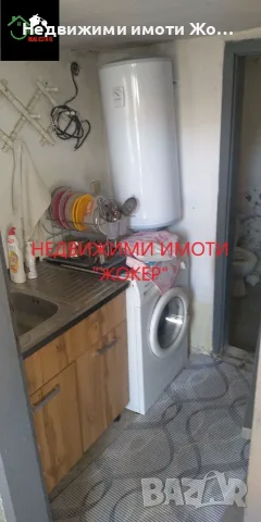 Къща с двор в гр. Бяла, снимка 16 - Къщи - 56349370