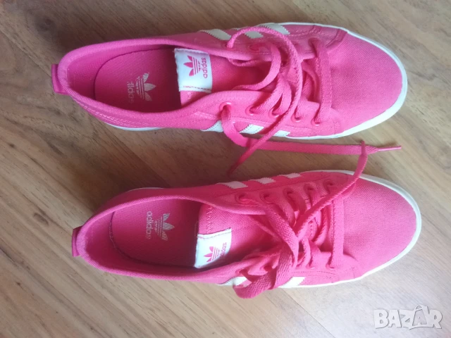 Adidas Nizza дамски оригинални 38 2/3, снимка 2 - Маратонки - 50853659