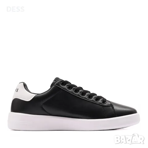 Guess Yukern мъжки 100% оригинални кецове-бяло,черно, снимка 5 - Кецове - 56059030