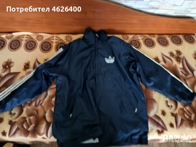 Продавам оригинална спортна грейка Adidas