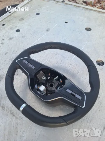 Мултифункционален Волан За Nissan Ariya от 2022 Година  Нисан Ария, снимка 3 - Части - 48024249