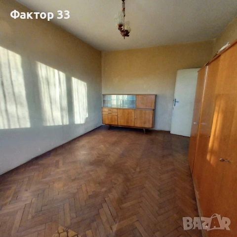 2-стаен с отделна кухня в Надежда 2 , снимка 10 - Апартаменти - 54213601