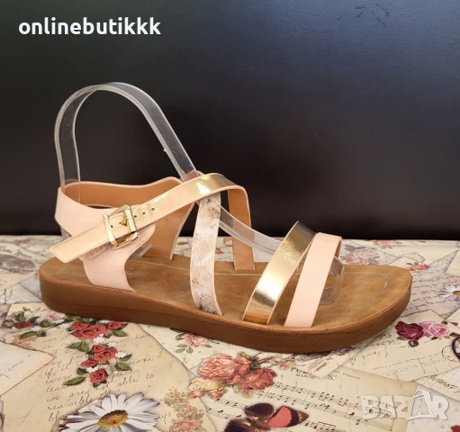 Дамски сандали - свежо попълнение за лятото 🍒, снимка 2 - Сандали - 51078012