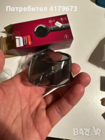 Напълно нов сешоар Philips черен лек сгъващ се удобен  , снимка 17 - Сешоари - 51967502