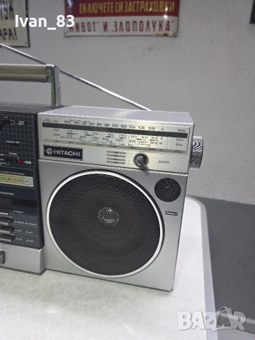 Радиокасетофон Hitachi trk W1e, снимка 2 - Радиокасетофони, транзистори - 53048612