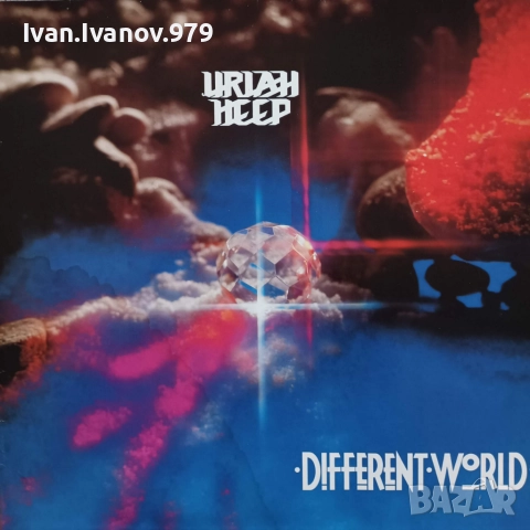 Vinyl (Uriah Heep - Different World)