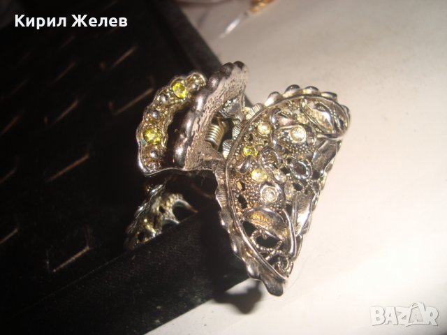 АРТ ШНОЛА ПЕПЕРУДА ЗЛАТИСТА с КРИСТАЛИ ФЕШЪН СТИЛ 18958, снимка 6 - Други - 31230654