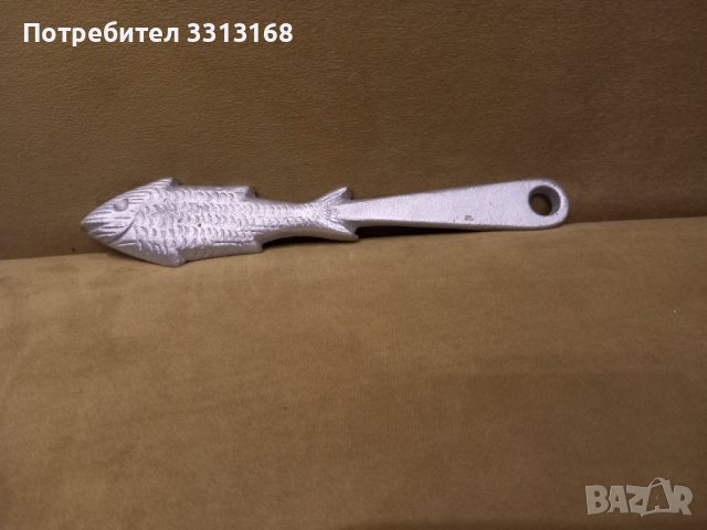 Инструмент за чистене на люспи 