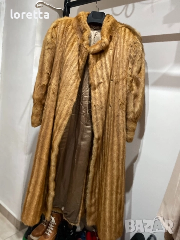 Дълго палто с косъм от норка 