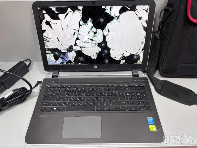 *За части* Лаптоп HP Pavilion 15-p052su + Зарядно + Чанта