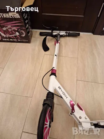 Тротинетка BYOX  Fiore розов MC-04A , 100kg max , 6+years, снимка 8 - Други спортове - 48933557