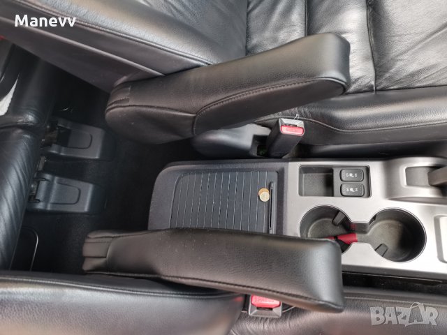 Калъфи за подлакътник Хонда Црв - черни и бежови Honda CR-V