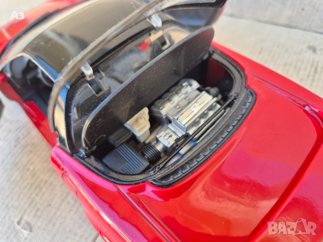 Honda NSX 1:18 Revell червен Хонда НСХ Acura, снимка 8 - Колекции - 53877369