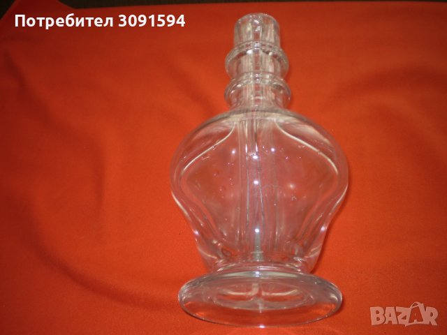 Винтидж голяма кристална бутилка за алкохол раздерена за 4  напиткинапитки, снимка 2 - Антикварни и старинни предмети - 42319421