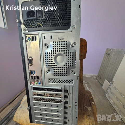 Компютър, снимка 4 - Работни компютри - 52028484