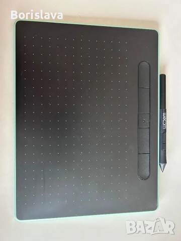 Графичен таблет Wacom Intuos M Pistachio, снимка 2 - Таблети - 54178237