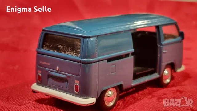  Метален колекционерски Volkswagen T2 Panel Van Maisto , снимка 3 - Колекции - 49945543